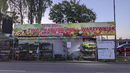 Owocowo Warzywny Raj Z Terenów Ekologicznych, магазин рядом с вокзалом Pszczyna