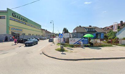 Kraina Lodów, рядом с вокзалом Sędziszów