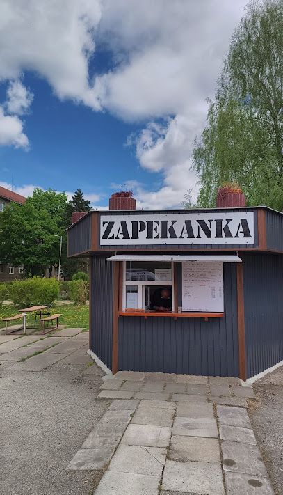 Zapekanka- Mňam Ti Amo, рядом с вокзалом Banská Bystrica