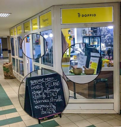 Káva Doppio | Pražiareň kávy a kaviareň v podchode ŽSR, рядом с вокзалом Žilina Train Station