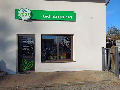 VEGE kuchnia roślinna, рядом с вокзалом Skoczów