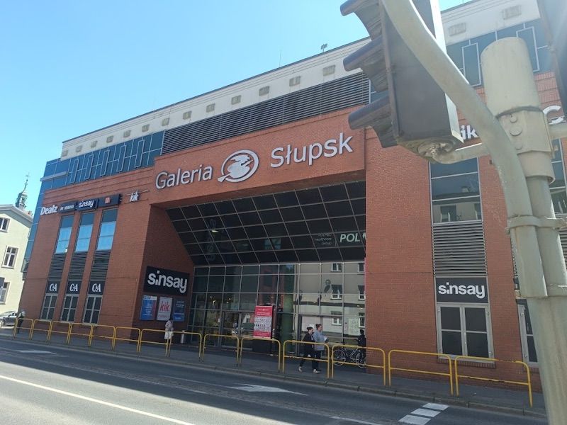 Galeria Słupsk, торговый центр рядом с вокзалом Слупск