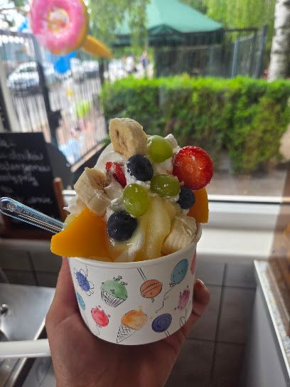 Smak Dzieciństwa Lody Domowe, рядом с вокзалом Strzelin