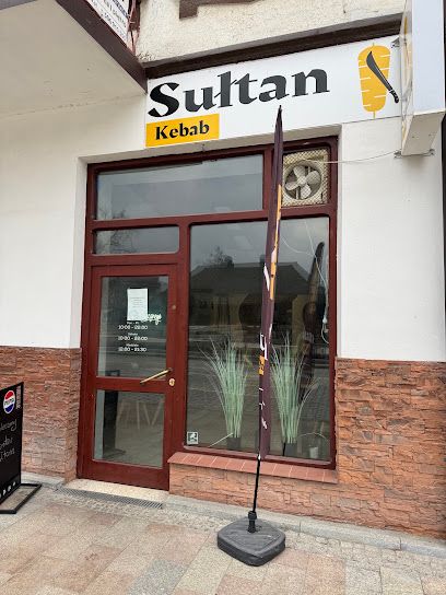 Sułtan Kebab, рядом с вокзалом Sucha Beskidzka Zamek