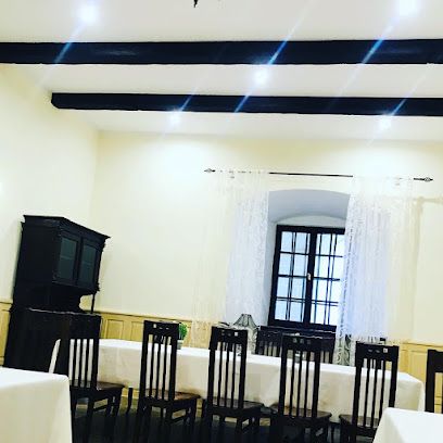 Kasper Suski | Restauracja i Hotel, рядом с вокзалом Sucha Beskidzka Zamek