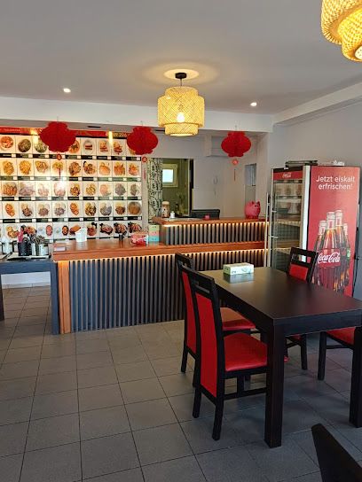BAR VIET THAI, рядом с вокзалом Sulechów