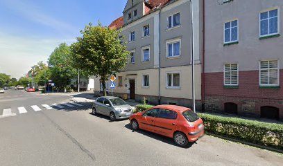 Sklep na rogu, магазин рядом с вокзалом Świebodzice