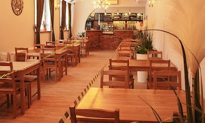 Restauracja Bar Niko, рядом с вокзалом Dąbie