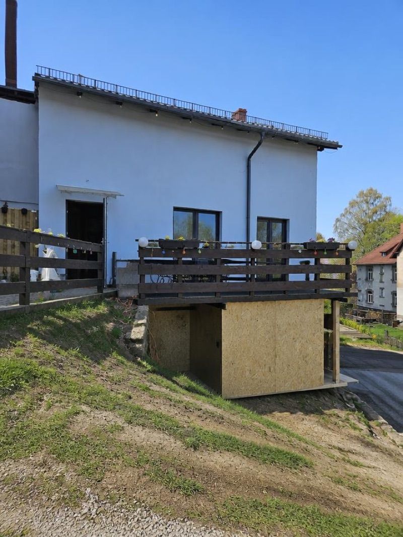 Restauracja „Sezonowa”, okolice dworca Szklarska Poręba Górna