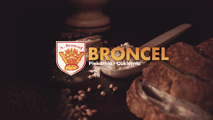 U Broncla, магазин рядом с вокзалом Tychy