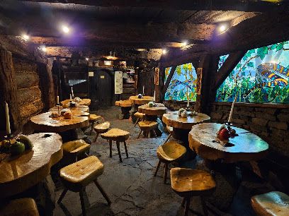 Jaszowiec, рядом с вокзалом Ustroń Polana