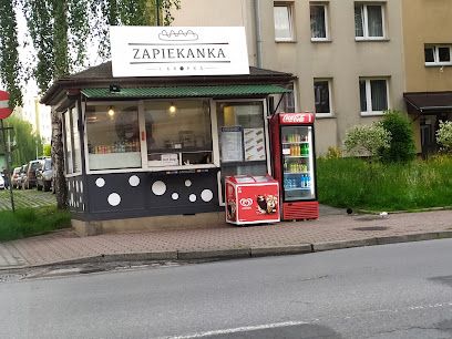 Zapiekanka i kropka, рядом с вокзалом Wadowice