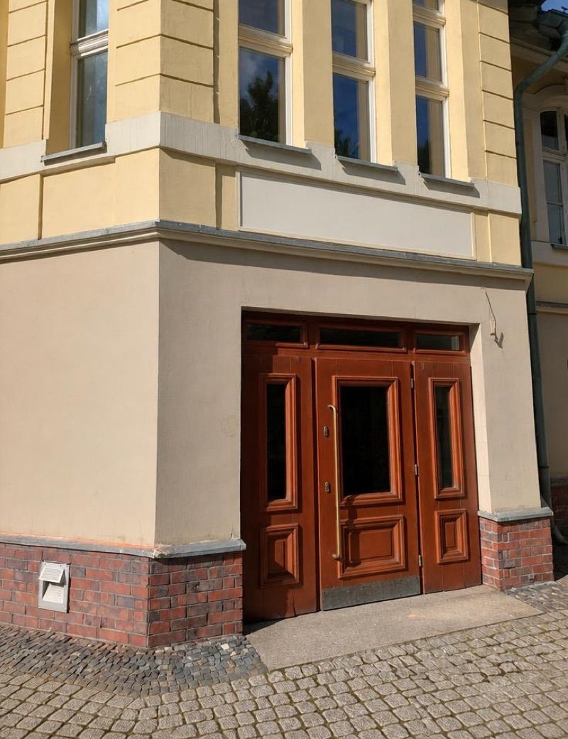 Pizza Miasto, рядом с вокзалом Wałbrzych Miasto