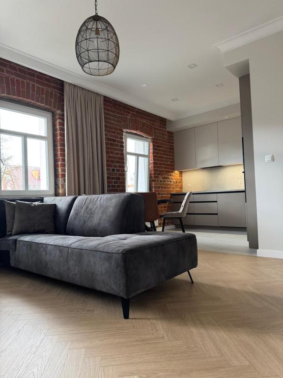 Apartament przy parku, жильё рядом с вокзалом Августув