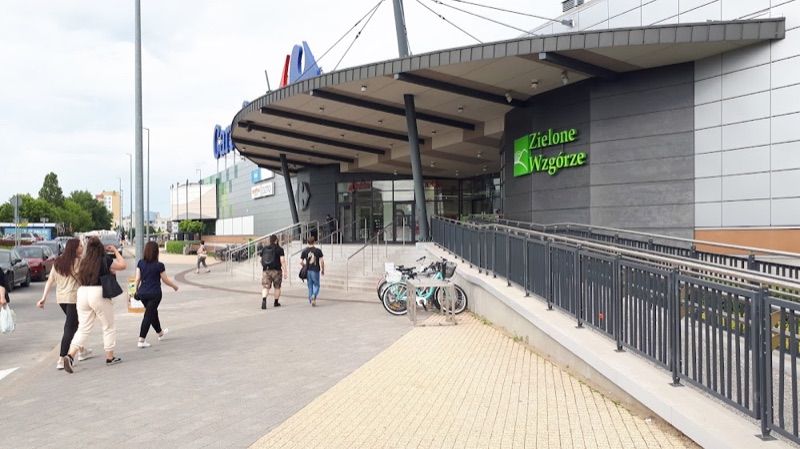 Galeria Zielone Wzgórze, торговый центр рядом с вокзалом Белосток Зелёне Взгуже