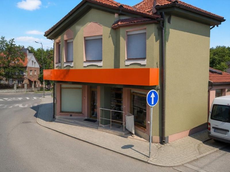 Apteka Gemini / Punkt Szczepień, sklep przy dworcu Bochnia