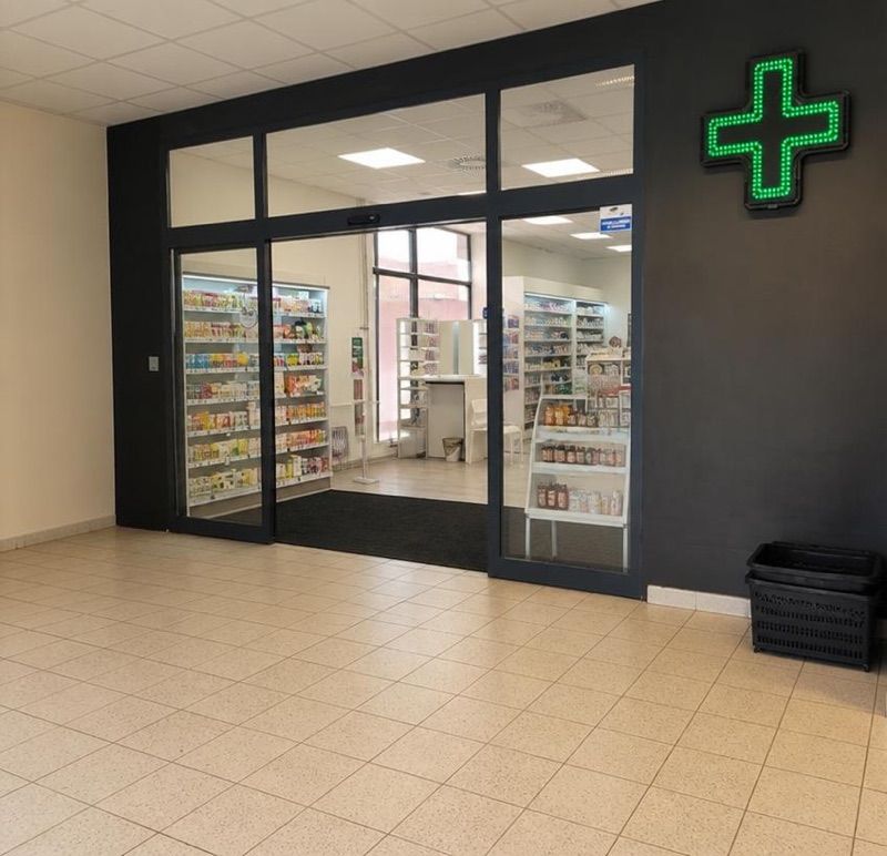 Lékárna AVE Bohumín, sklep przy dworcu Bohumin