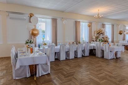 GRECJA Restauracja i sala bankietowa, рядом с вокзалом Brzesko Okocim