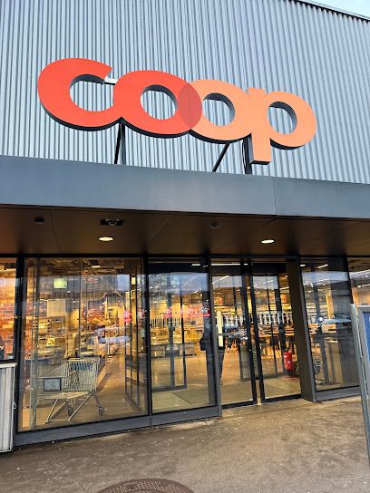 Coop Supermarkt Bern Postparc, магазин рядом с вокзалом Bern