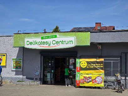 Delikatesy Centrum, магазин рядом с вокзалом Chałupki