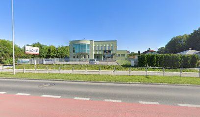 Zakłady Mięsne "Dobrosławów", магазин рядом с вокзалом Хелм