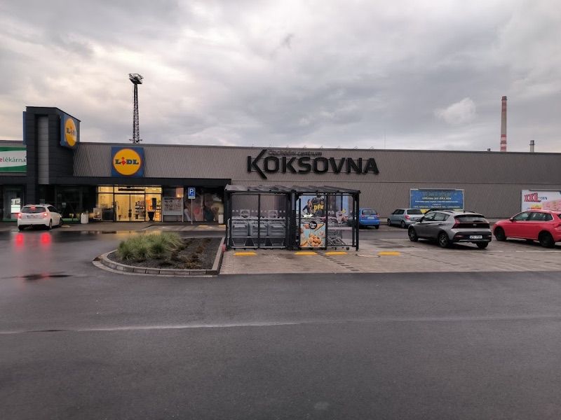 Obchodní centrum KOKSOVNA, торговый центр рядом с вокзалом Оструда