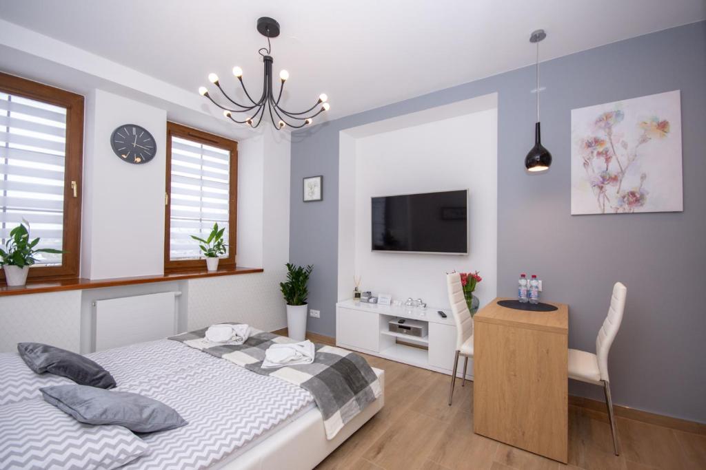 Apartamenty AP 10, жильё рядом с вокзалом Ченстохова