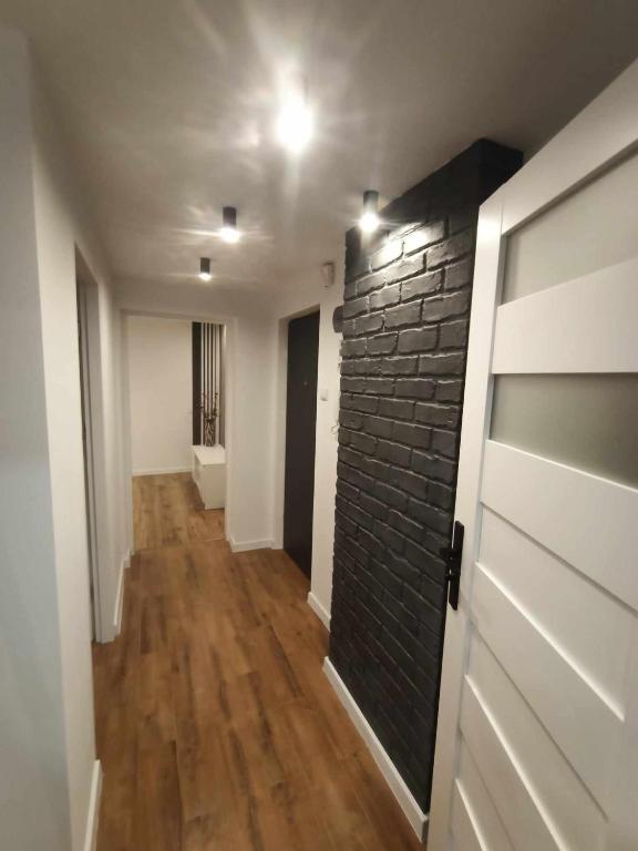 Apartament Zacisze, жильё рядом с вокзалом Дембица