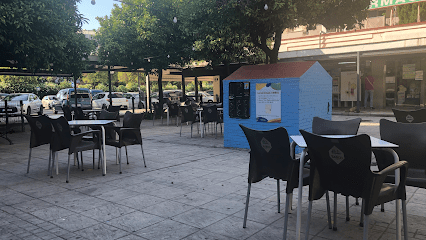 Bar Timbre, рядом с вокзалом Sevilla - Santa Justa