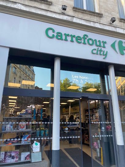 Carrefour City, магазин рядом с вокзалом Lille Flandres