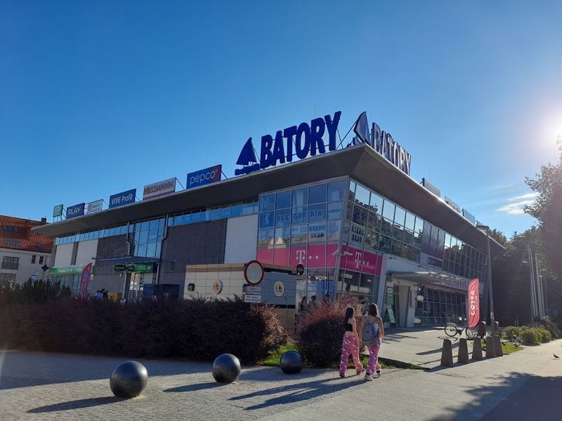 Galeria BATORY, торговый центр рядом с вокзалом Гижицко