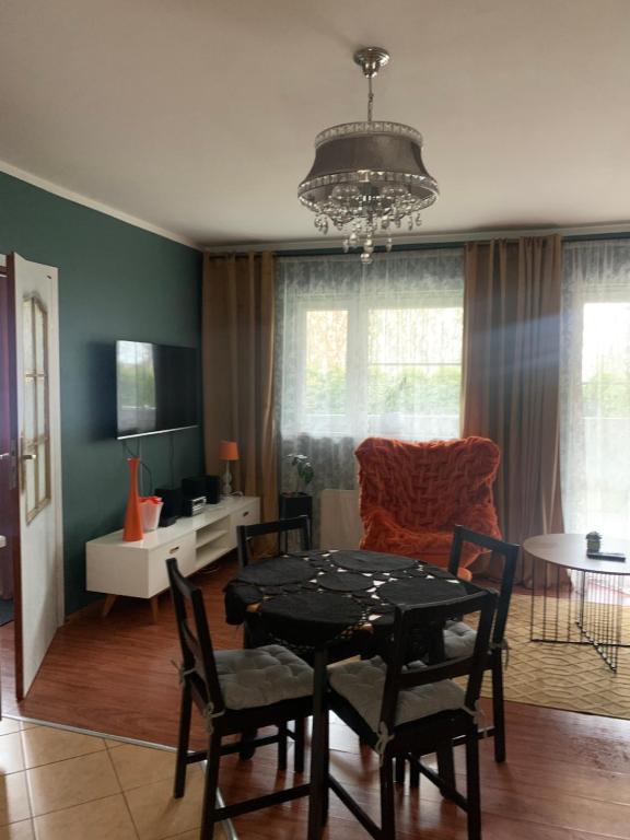 Apartament dwupokojowy, жильё рядом с вокзалом Голенюв