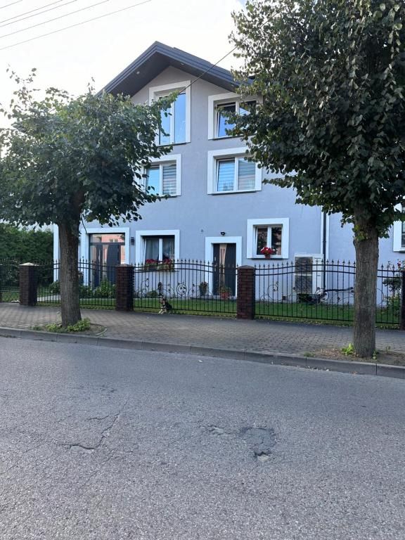 pokoje do wynajęcia, жильё рядом с вокзалом Граево