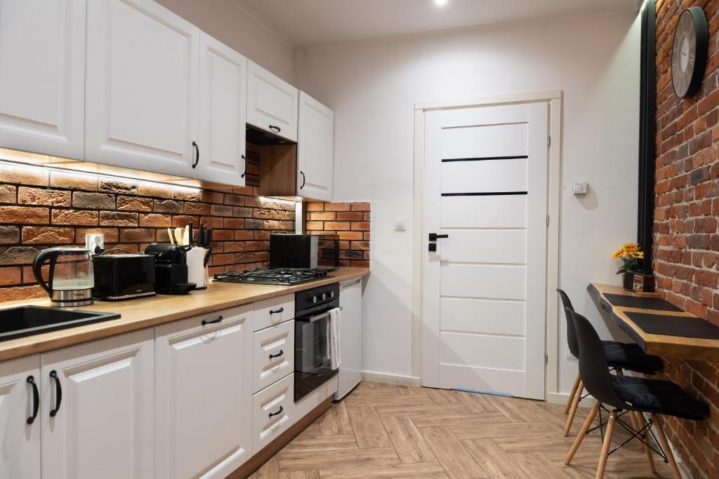 Lusia Apartment, жильё рядом с вокзалом Ярослав