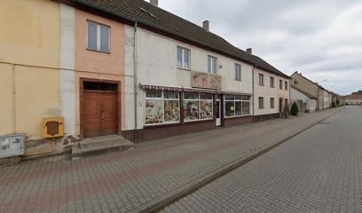 Łuk-Mar, sklep przy dworcu Jastrowie