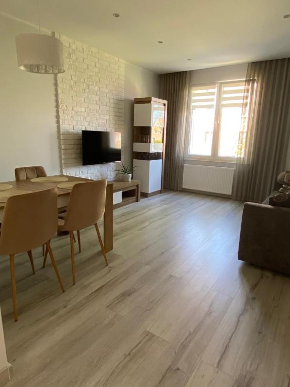 Apartament DeLux WHITE Konin, жильё рядом с вокзалом Конин