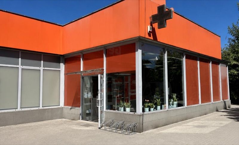 Apteka Gemini / Punkt Szczepień, sklep przy dworcu Konin