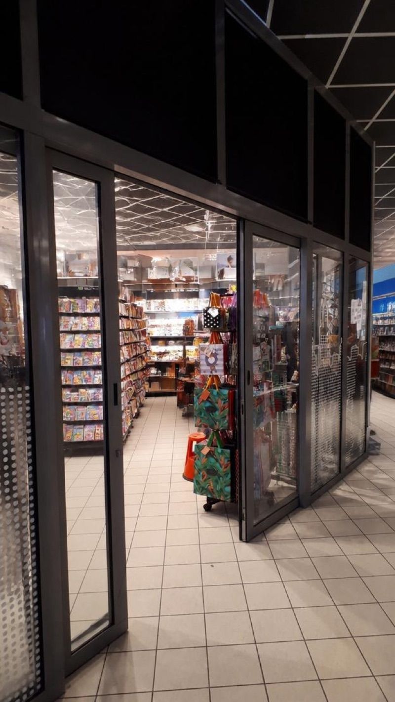 Świat Prasy, sklep przy dworcu Konin