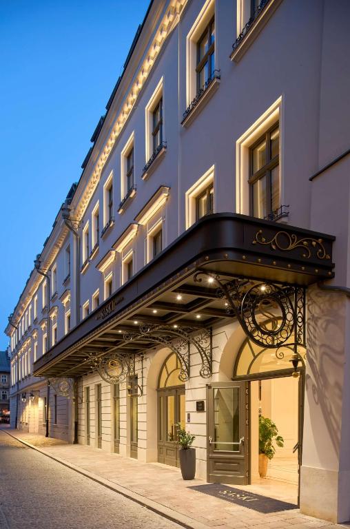 Hotel Saski Krakow Curio Collection by Hilton, жильё рядом с вокзалом Краков Пястув