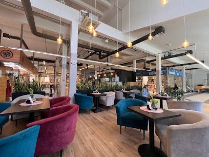 Cafe del Mondo, рядом с вокзалом Krynica-Zdrój