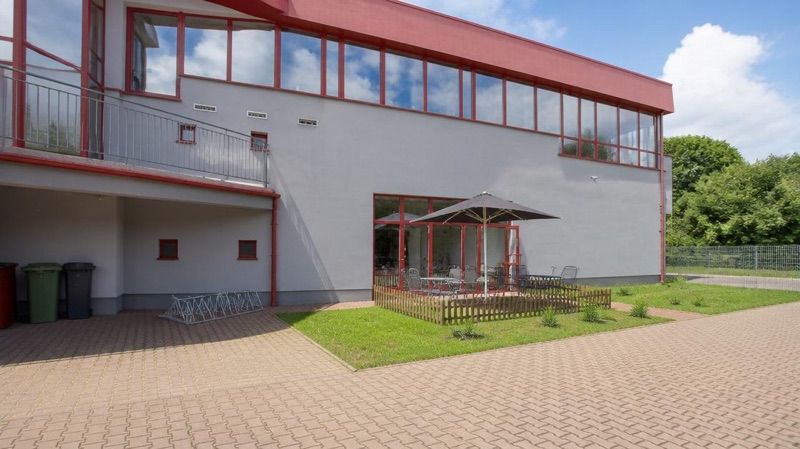 Zapiekanki Krzeszowice G.Kaczmarczyk, рядом с вокзалом Krzeszowice