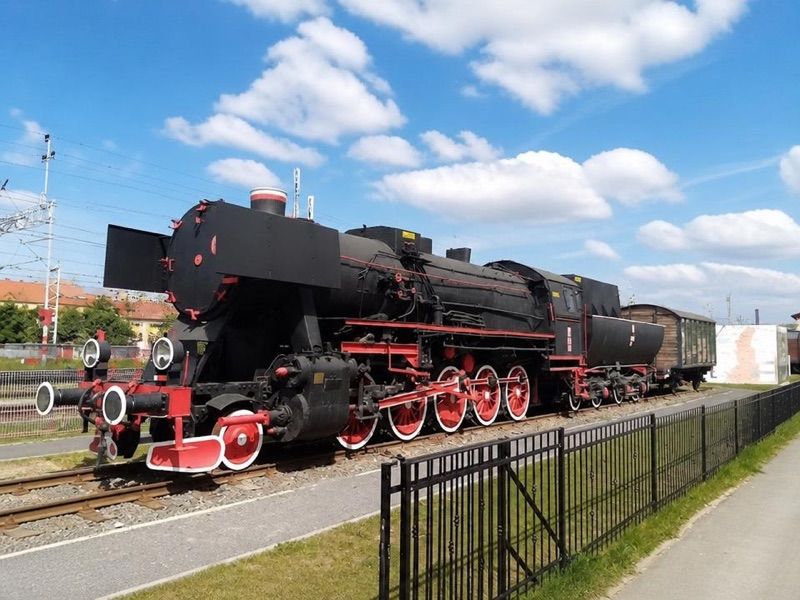 Wystawa "Pionierzy lubińscy 1945", atrakcja w pobliżu dworca Lubin