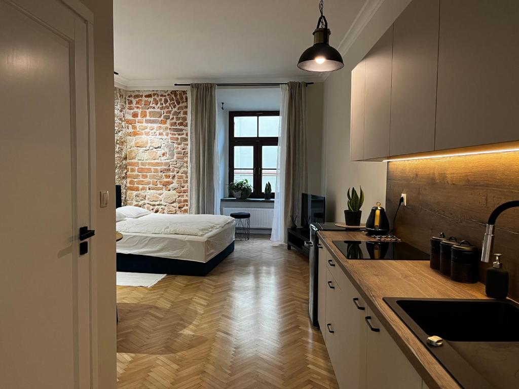 Apartamenty Rynek 5, жильё рядом с вокзалом Люблин-Заходни