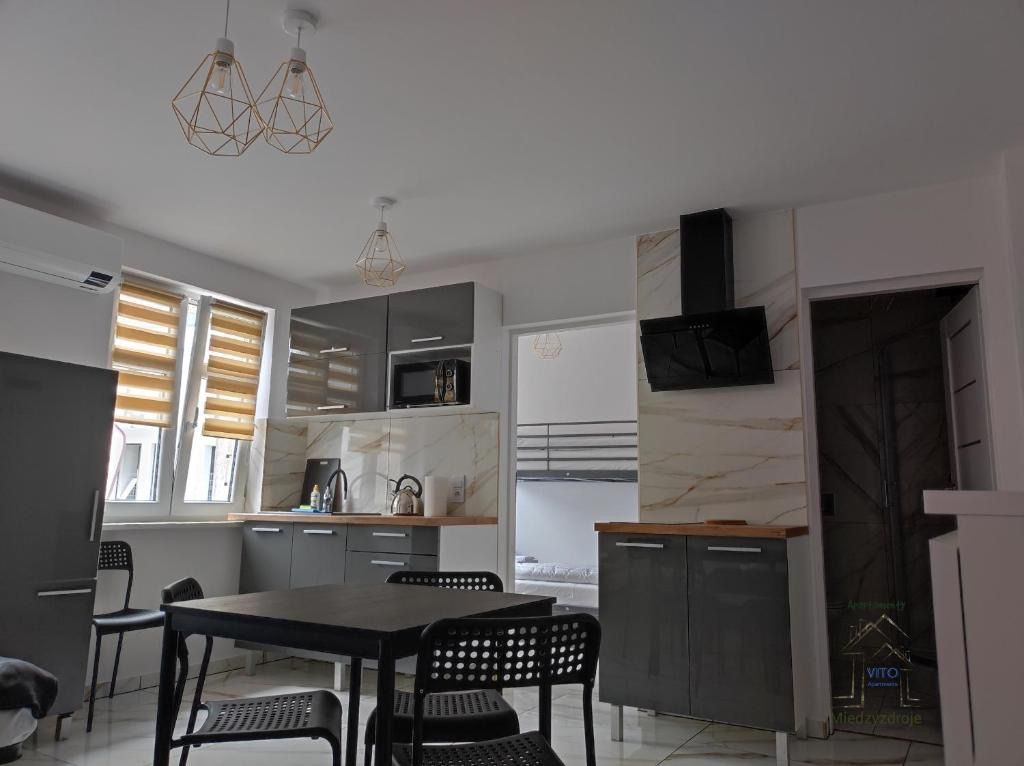 Nowe Apartamenty na Światowida VITO APARTMENTS "centrum"molo 5 min spacerem", hotel blisko dworca Międzyzdroje