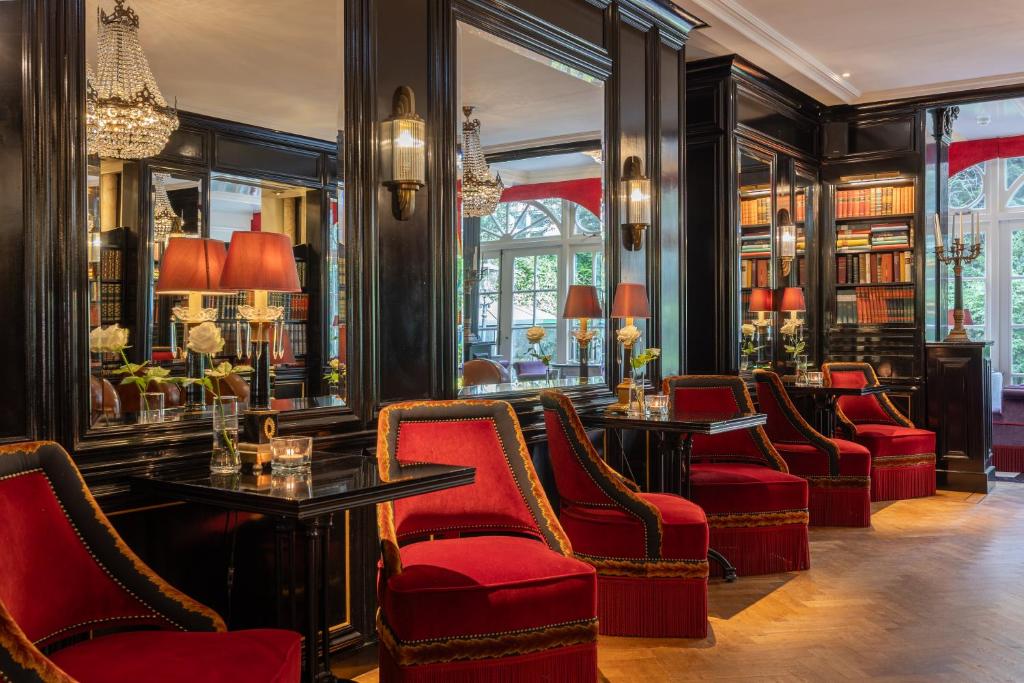 Apollofirst Boutique Hotel, жильё рядом с вокзалом Amsterdam Zuid