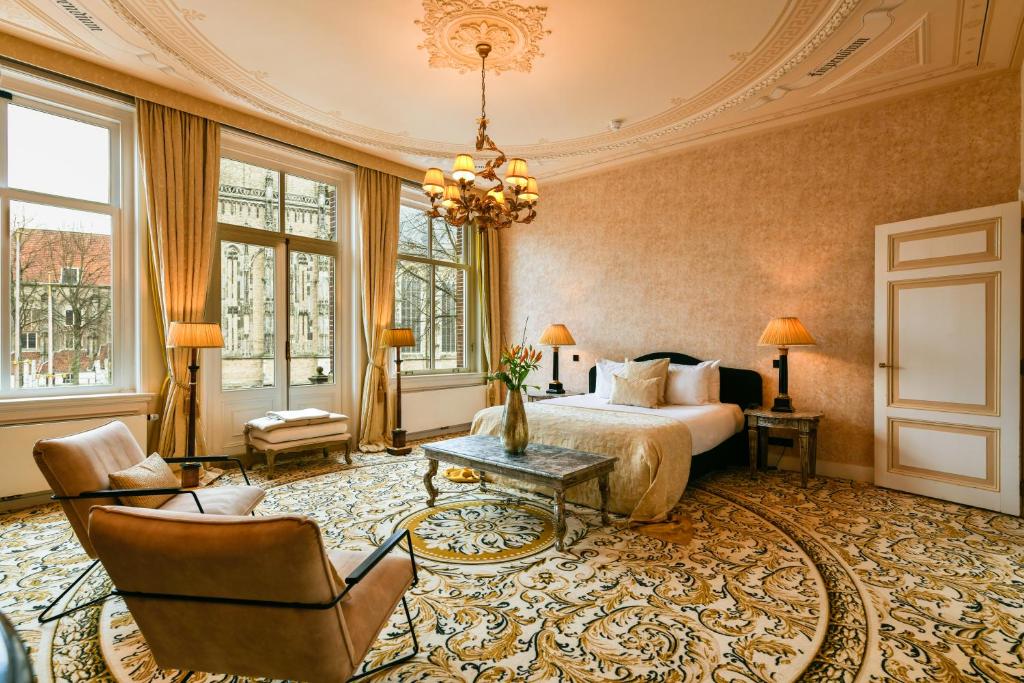 Grand Boutique Hotel-Restaurant Huis Vermeer, жильё рядом с вокзалом Deventer