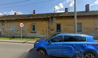 Proma Aki. Sklep spożywczo - mięsny, магазин рядом с вокзалом Nowy Sącz