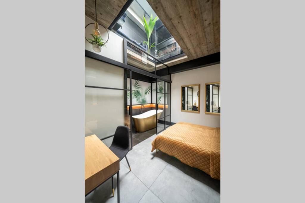 No 7 Apartament Spa z sauna i jacuzzi, жильё рядом с вокзалом Новы-Тарг