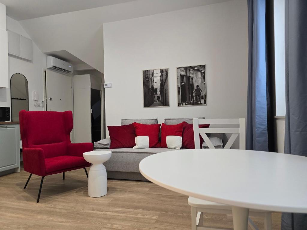 Apartments Orkana Street, жильё рядом с вокзалом Оборники-Слёнске