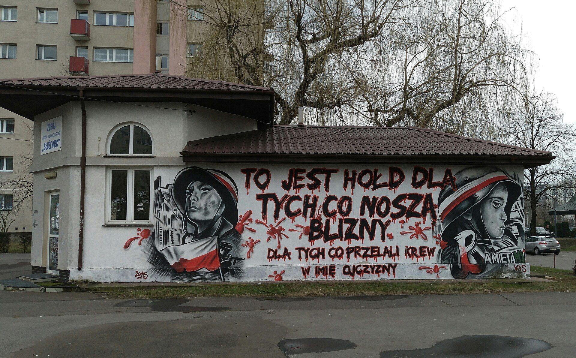 Mural Patriotyczny, atrakcja w pobliżu dworca Oława Zachodnia